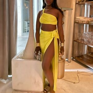Neon Yellow skirt set